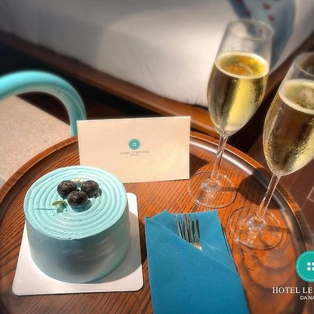 Hotel Le Bouton Дананг Екстериор снимка