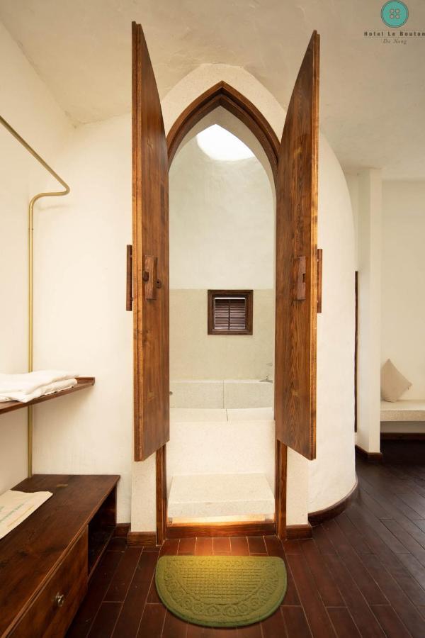 Hotel Le Bouton Дананг Екстериор снимка